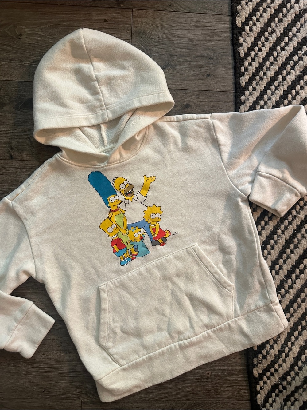Simpsons Old Navy White Kids Hoodie with The Simpsons Family Graphic size M 8